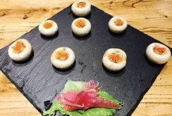 在咖啡馆吃瓜,一场别开生面的吃瓜盛宴