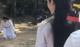 吃瓜群众泰国女子,泰国女子成为吃瓜群众热议焦点