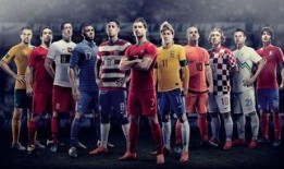 足球俱乐部吃瓜