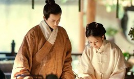 玉楼春吃瓜,瓜香四溢，品味夏日清凉时光