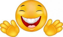 大笑照片吃瓜图片大全