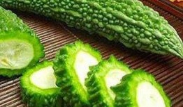 堇色吃瓜群,揭秘网络社交圈的趣味与争议