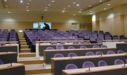 阶梯教室吃瓜,一场别开生面的吃瓜盛宴