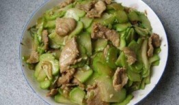 佛手瓜拌菜吃用炒水吗,炒水还是凉拌，营养美味两相宜