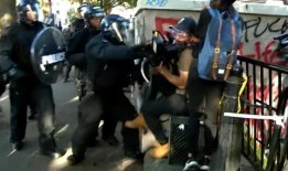 吃瓜健身的大哥,揭秘健身与休闲的完美融合