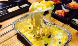 在咖啡馆吃瓜,一场别开生面的吃瓜盛宴