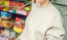 少女对吃瓜如饥似渴,揭秘少女对“吃瓜”的狂热追求