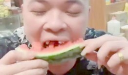 吃瓜艺术家,网络红人的崛起与影响力