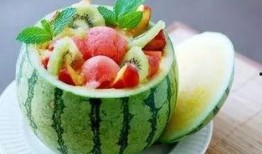 天热吃西瓜爱吃瓜,解暑美味，尽享瓜香时光