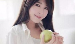 梦见傻女人吃瓜,傻女人吃瓜背后的神秘寓意