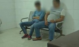 在家吃瓜警察上门,警察上门引发的意外事件