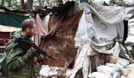 俄乌战争六公主吃瓜,揭秘战事背后的娱乐焦点