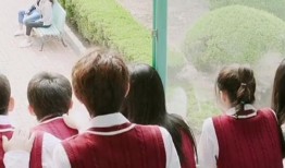 苦苦追剧吃瓜群众,揭秘“苦苦追剧吃瓜群众”的追剧生活