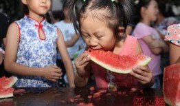 乌鲁木齐最新吃瓜,揭秘幕后真相与网友热议