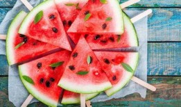 梦见小孩在吃瓜,小孩吃瓜背后的神秘寓意