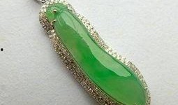 吃瓜雪王挂件,吃瓜雪王挂件带你领略冬日萌趣