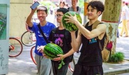 吃瓜大大叔,揭秘娱乐圈幕后故事