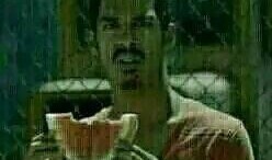 打仗吃瓜群众照片图片,记录战场上的平民视角